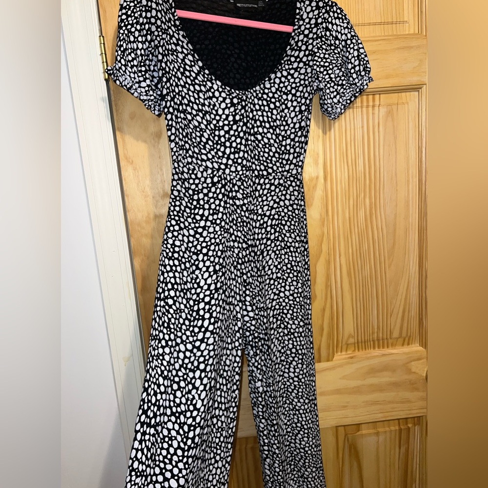 Prettylittlething Jumpsuit - US Size 2- perfect condition